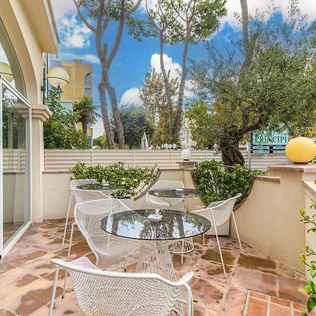 Parco Dei Principi Boutique Hotel Ρίμινι Εξωτερικό φωτογραφία