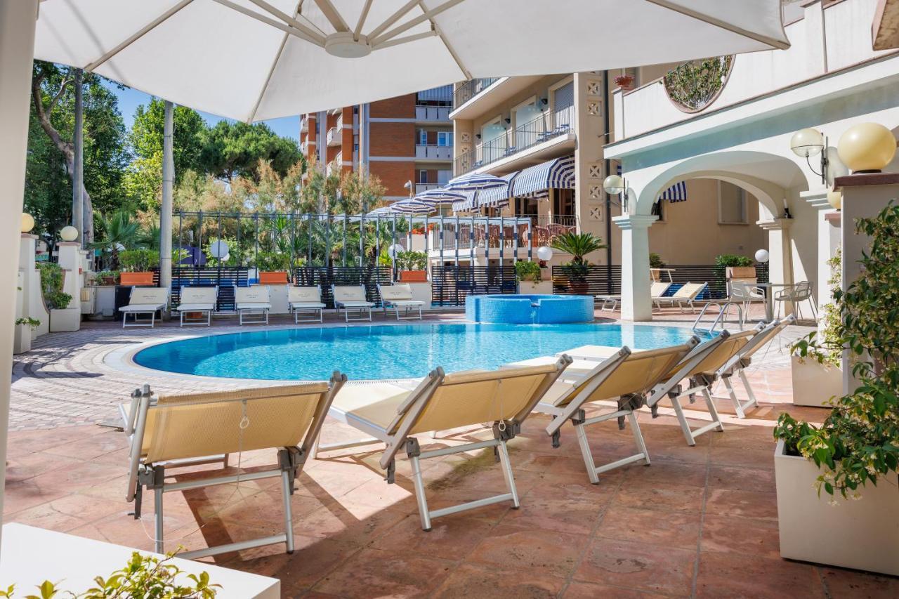 Parco Dei Principi Boutique Hotel Ρίμινι Εξωτερικό φωτογραφία