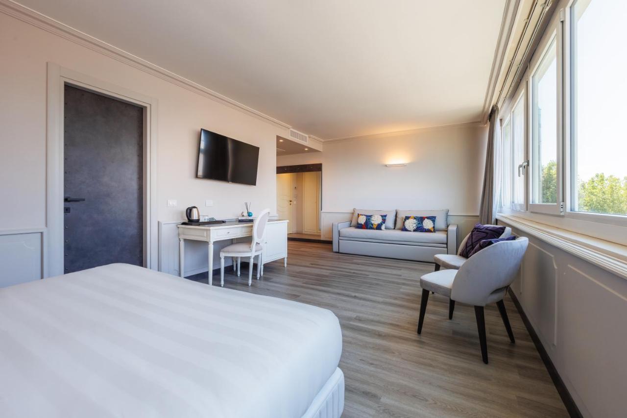 Parco Dei Principi Boutique Hotel Ρίμινι Εξωτερικό φωτογραφία